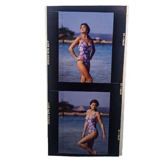 Kathy Ireland Double Photo Slide Swimsuit Model Catalog Production‎ Picture (G7) - Picture 1 of 1